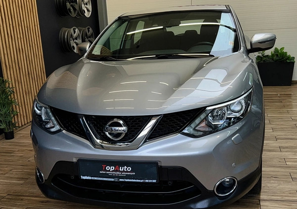 Nissan Qashqai cena 69900 przebieg: 81000, rok produkcji 2015 z Małogoszcz małe 781